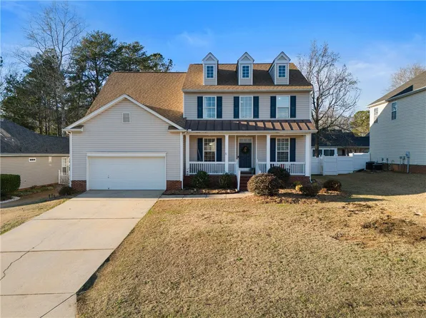 104 W Sundance Dr, Easley, SC 29642