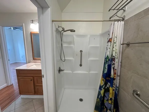 33 Orange St, Woodland, CA 95695