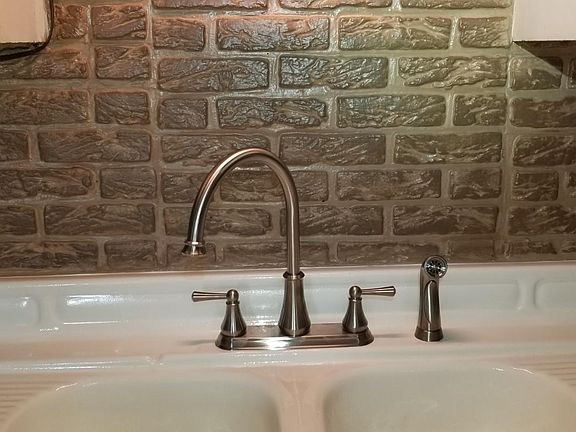 3rd image of 3343 N Kedvale Ave #2