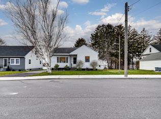 1 Julia St, Amsterdam, NY 12010