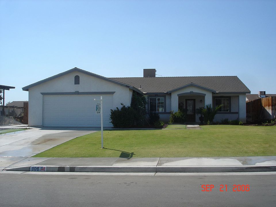 908 Cougar Run Drive - 93306