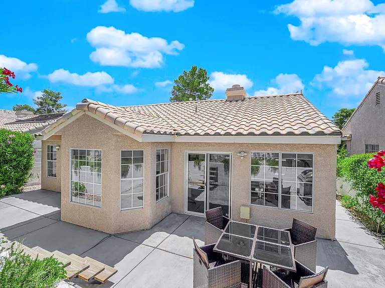 2505 Sea Venture Dr — Photo 29