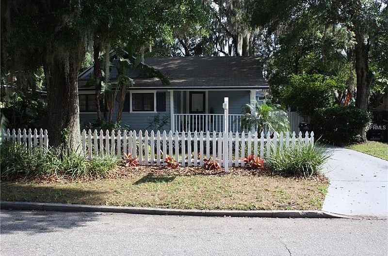 1st image of 1602 Illinois St