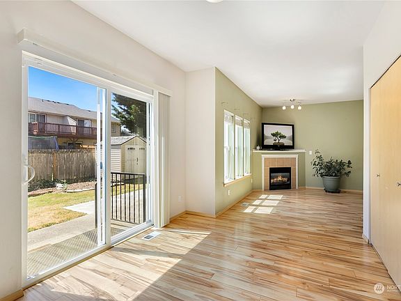 5th image of 1122 183rd Street Ct E