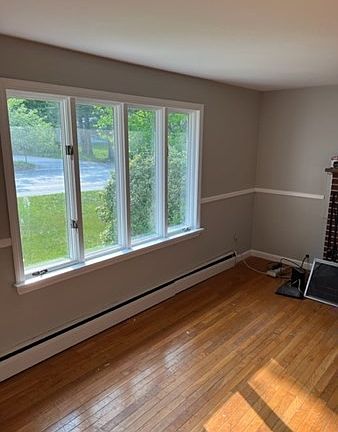 2nd image of 18 Grove St