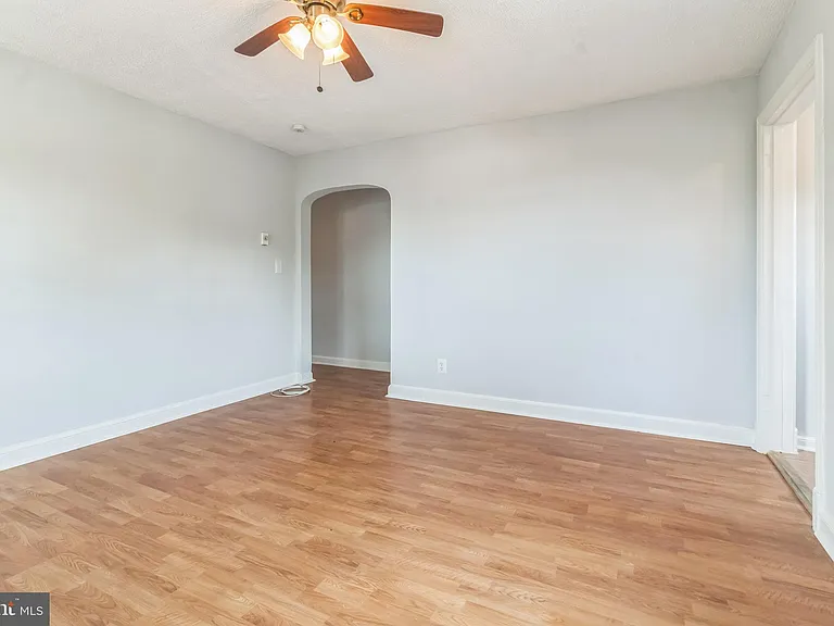 1608 W St SE — Photo 27