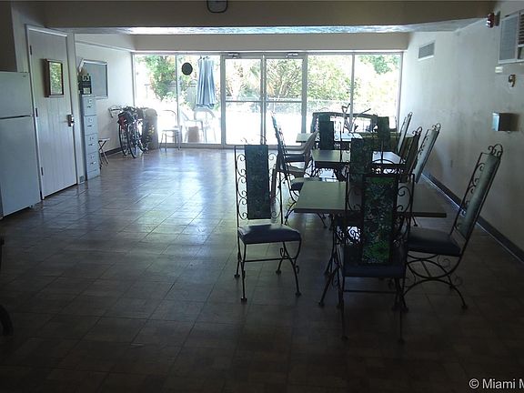 4th image of 12590 NE 16th Ave APT 303