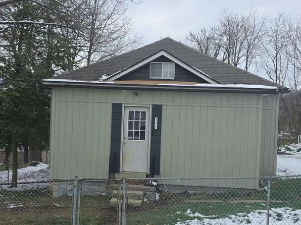 131 American Dr, Clarksburg, WV 26301