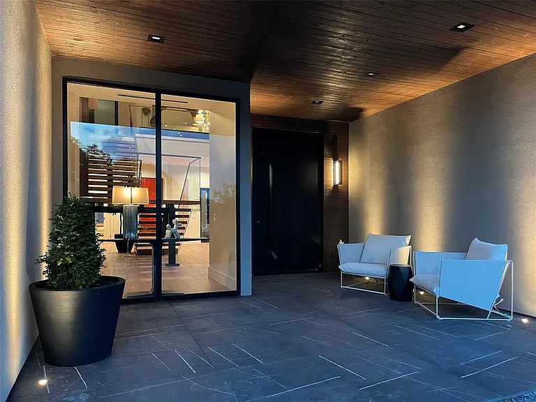 10236 Crestover Dr — Photo 20