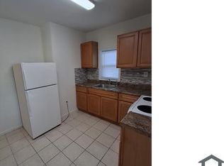 18 E Bringhurst St Floor 2, Philadelphia, PA 19144