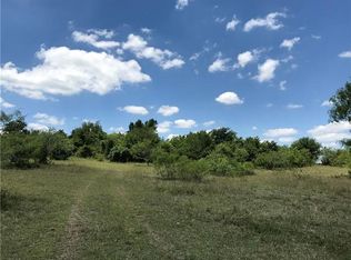 601 Tower Rd, Lockhart, TX 78644