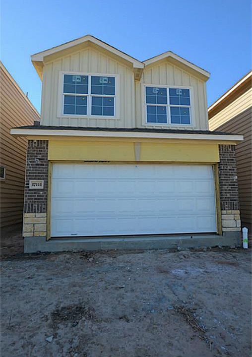 1st image of 17111 Wilthorne Gardens Ct