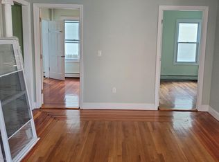 32 Stanwood St, Providence, RI 02907