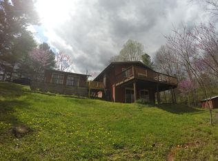 5995 Marion Johnson Rd, Athens, OH 45701