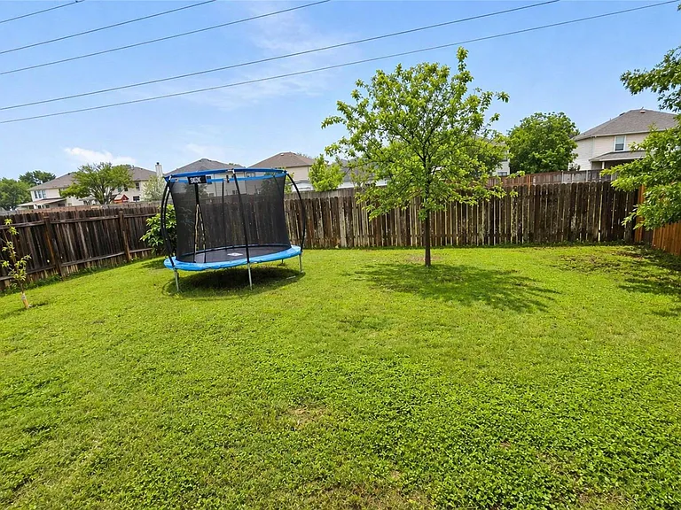 1405 Sheltie Ln — Photo 14