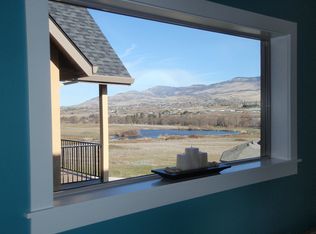 542 W Nevada St, Ashland, OR 97520
