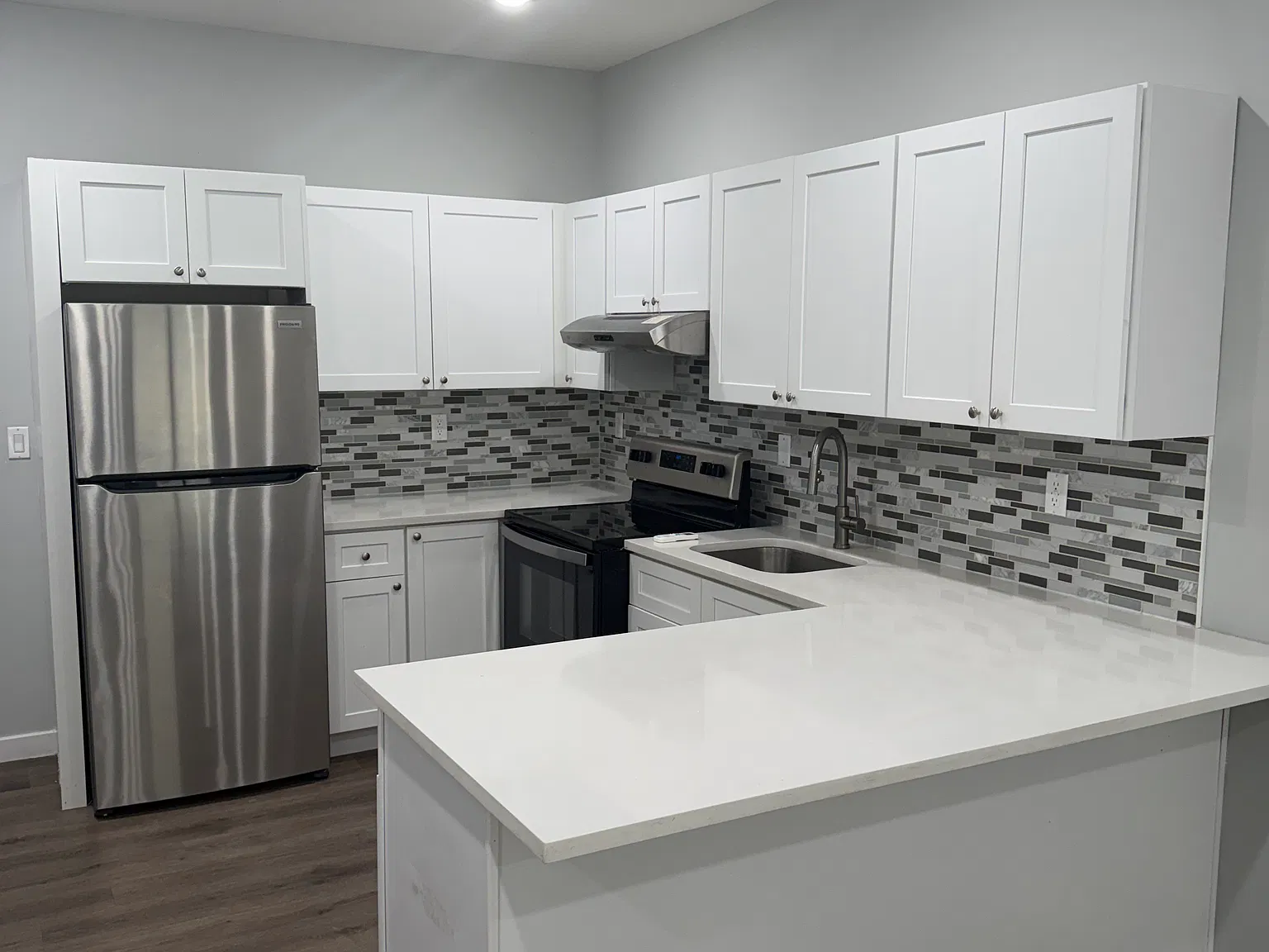 168 Rosa Parks Blvd — Photo 3
