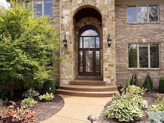 2nd image of 14705 Whispering Breeze Dr