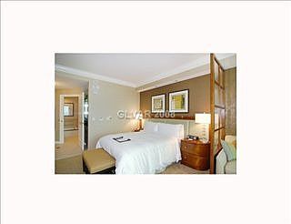 5th image of 125 E Harmon Ave #516