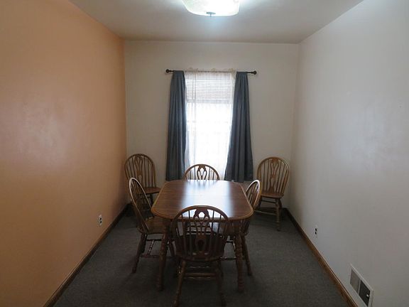 5th image of 231 W Kemp St #W