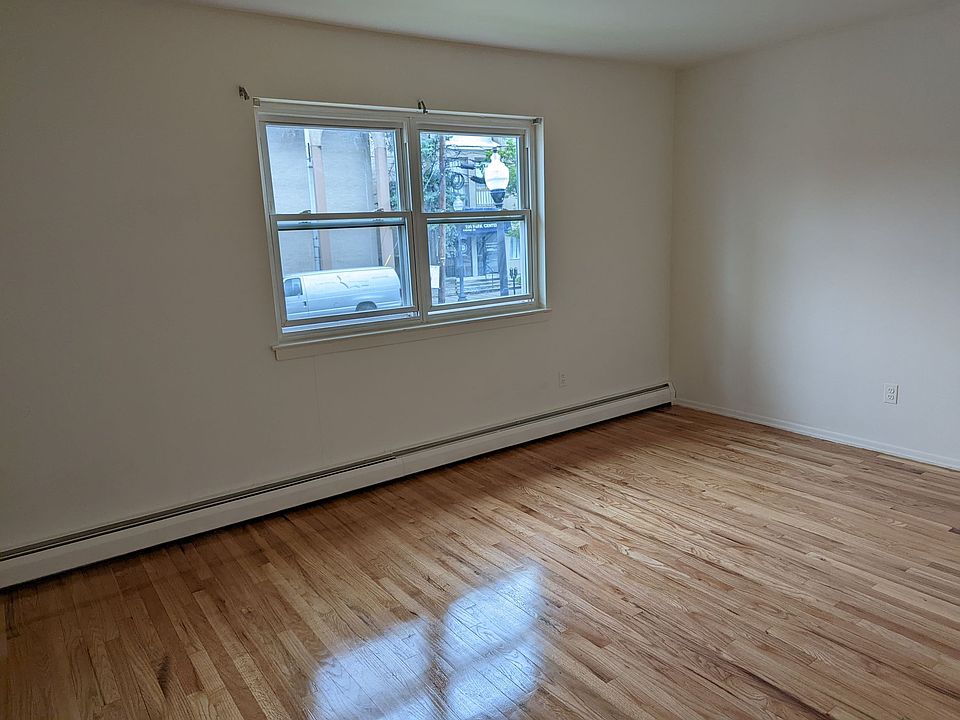 Apt. 1B - Bedroom - One Bedroom Apt.