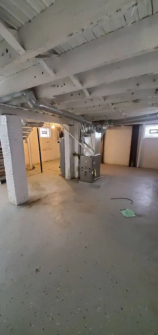Charming 3-Bedroom Property in Prime Location — Photo 2