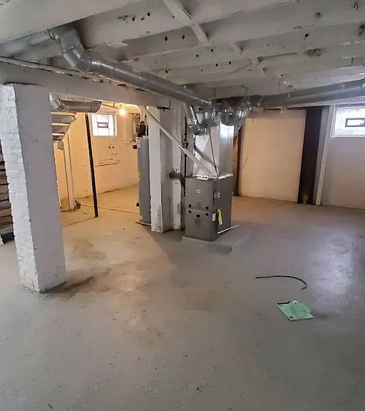 9703 Elwell Ave — Photo 2