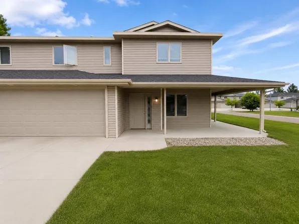 864 Compass Loop, Bismarck, ND 58504