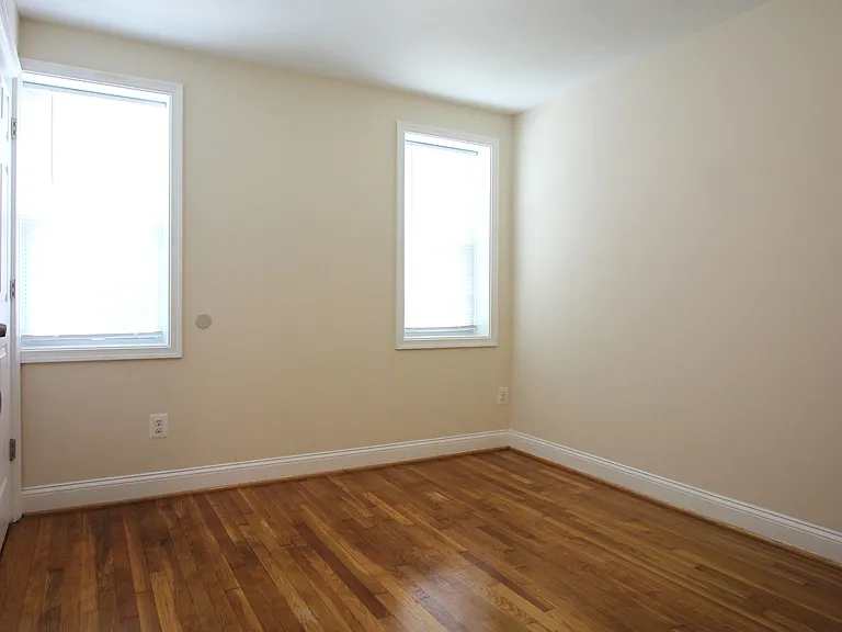 1008 Parksley Ave — Photo 14