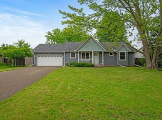 15736 Hannover Path, Apple Valley, MN 55124