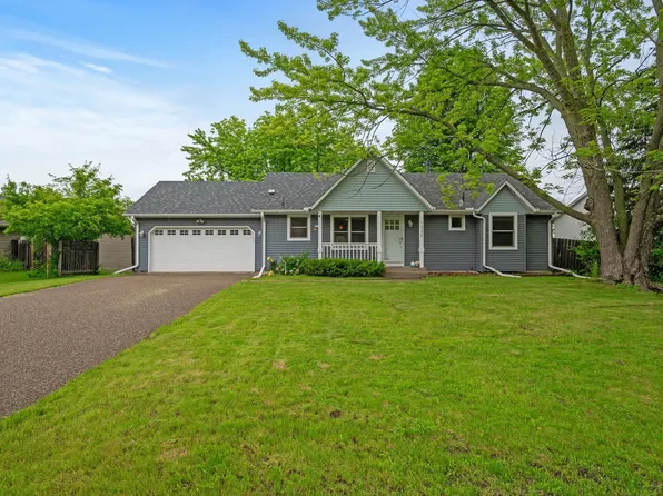 15736 Hannover Path, Apple Valley, MN 55124
