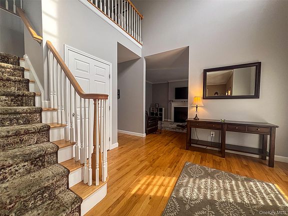 4th image of 5 Juniper Way