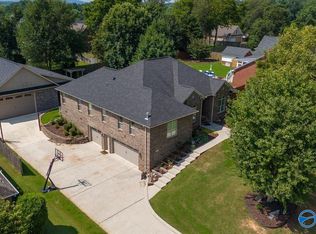 224 Pebblestone Dr, Huntsville, AL 35806