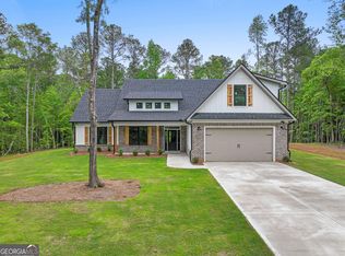 36 Fish Cp, Lagrange, GA 30240