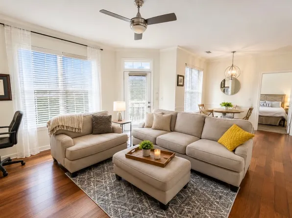 45 Sycamore Ave, Charleston, SC