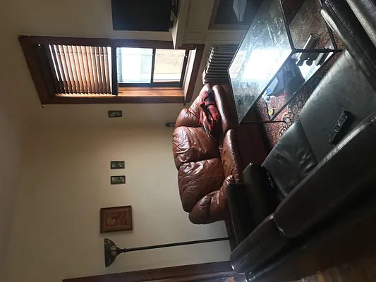 Rented by B Gans Management | media 7