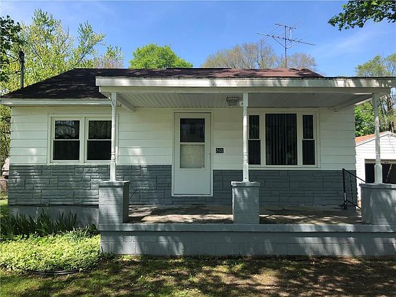 2nd image of 261 Andrews Ln