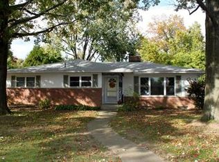 320 Gary Lee Dr, Columbus, OH 43230