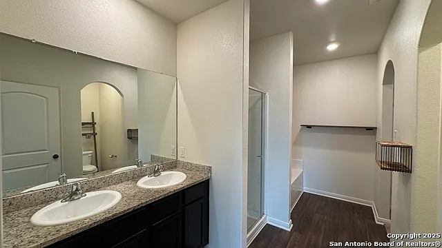 3146 Gilbert Gdn — Photo 17