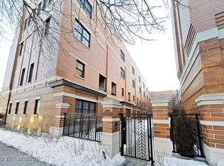 3842 N Southport Ave APT C, Chicago, IL 60613