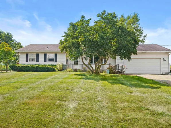 14460 Grand Blvd, Crown Point, IN 46307