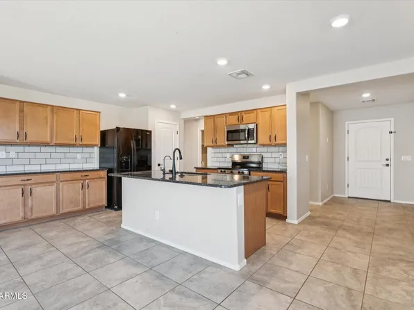 1321 W PINKLEY Avenue, Coolidge, AZ 85128