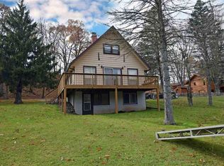 S970 W Redstone Dr, La Valle, WI 53941