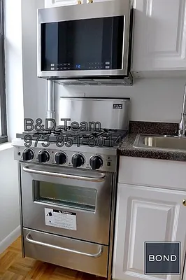 Rented by Bond New York | media 18