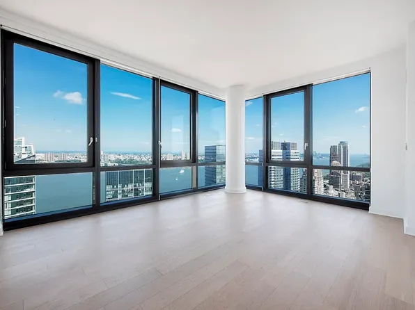 21 W End Ave, New York, NY