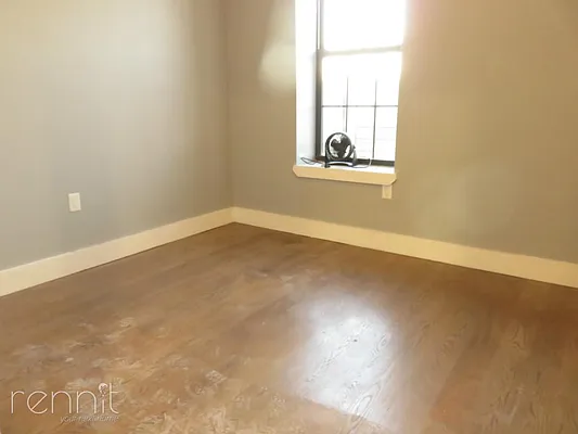 Rented by Rennit Inc. | media 37