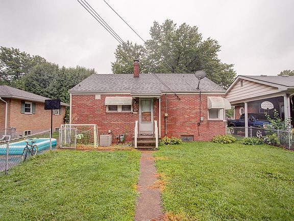 5th image of 2741 Grand Ave