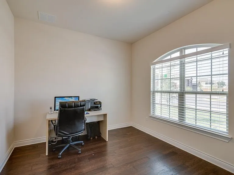 9600 Ivalenes Hope Dr — Photo 6