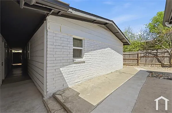 5210 Joe Sayers Ave #C — Photo 16