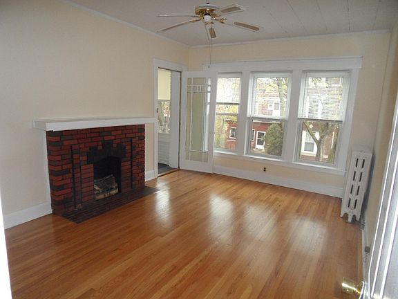2nd image of 6308 N Lakewood Ave #2
